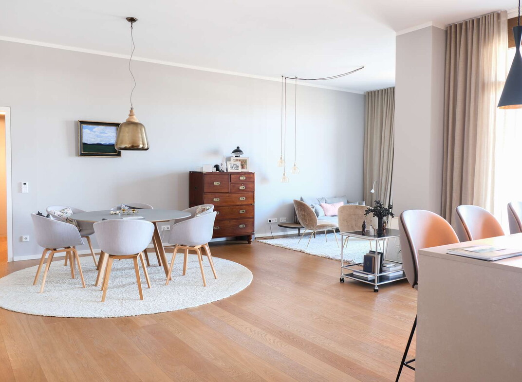 Wohn- und Essbereich mit offenem Raumkonzept