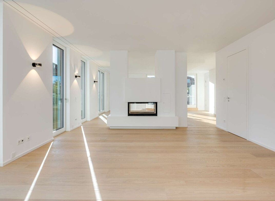 Wohnbereich mit Kamin