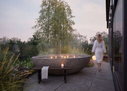 Freistehende Wanne mit Spa-Flair